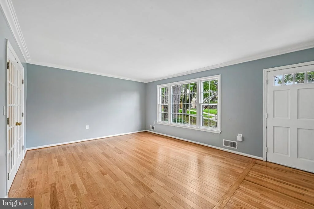 Photo of 3012 PEEBLES COURT
