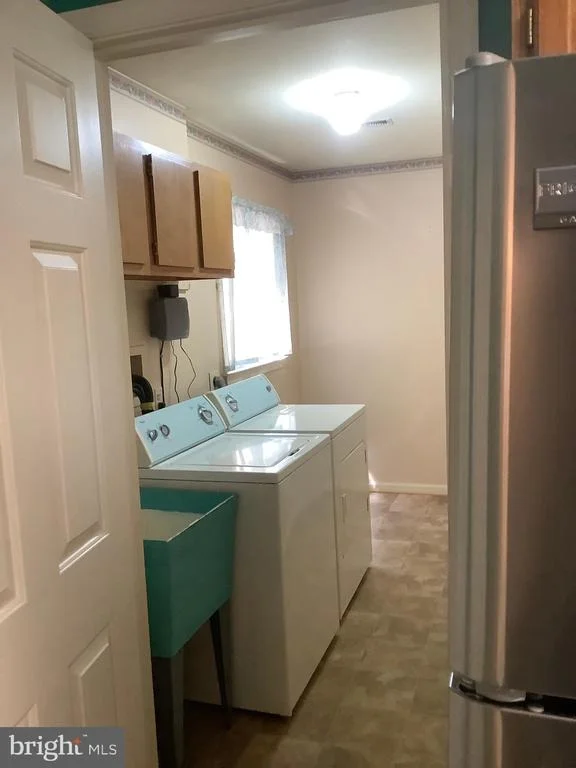 Photo of 921 MASTLINE DRIVE