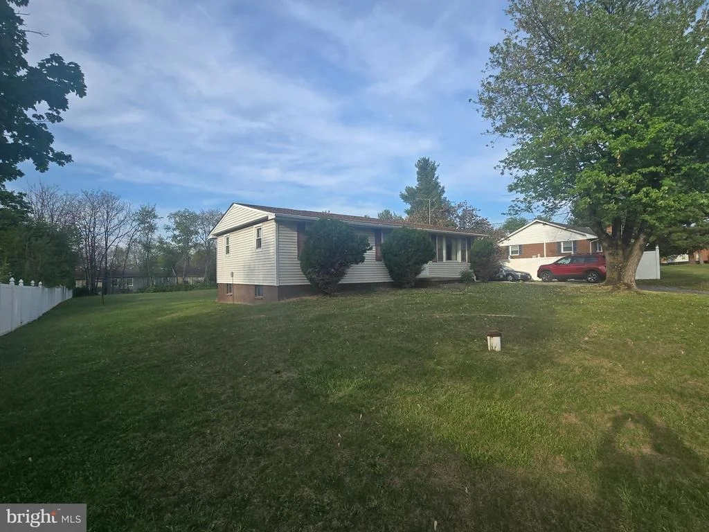 Photo of 413 VALLEY MILL ROAD