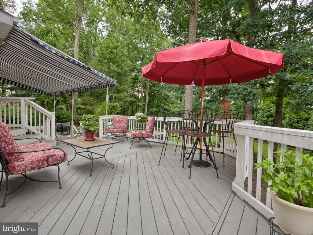 Photo of 6147 FIELDCREST DRIVE