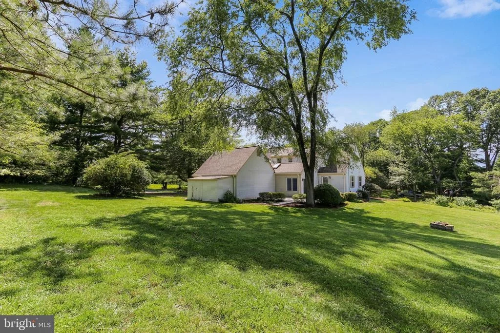 Photo of 8020 EXODUS DRIVE