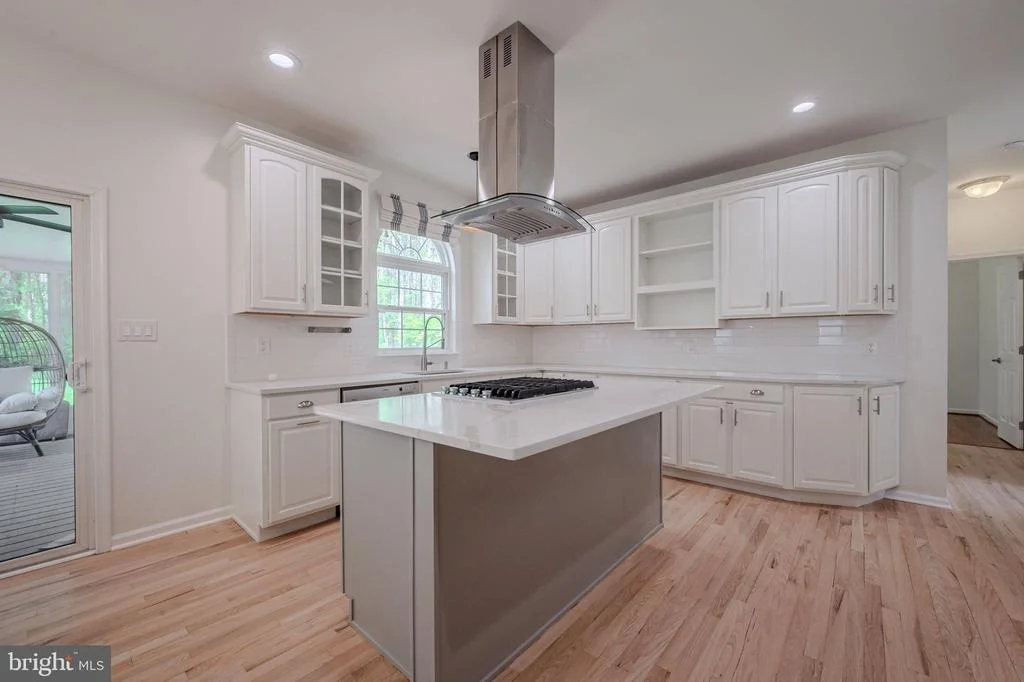 Photo of 4 MICHAEL TOWNSEND COURT