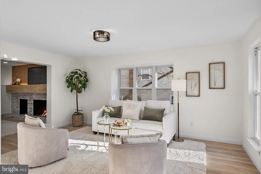 Photo of 110 WILLIAM FEATHER DRIVE