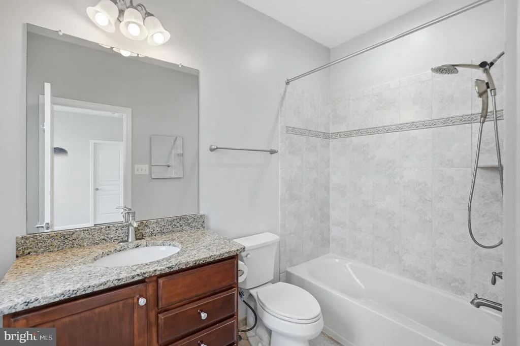 Photo of 232 PARKVIEW AVENUE