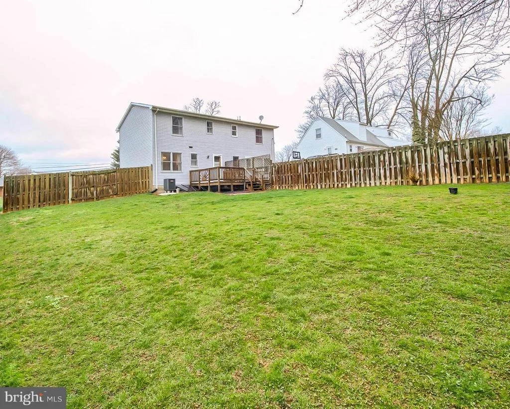 Photo of 4215 JEFFERSON PIKE