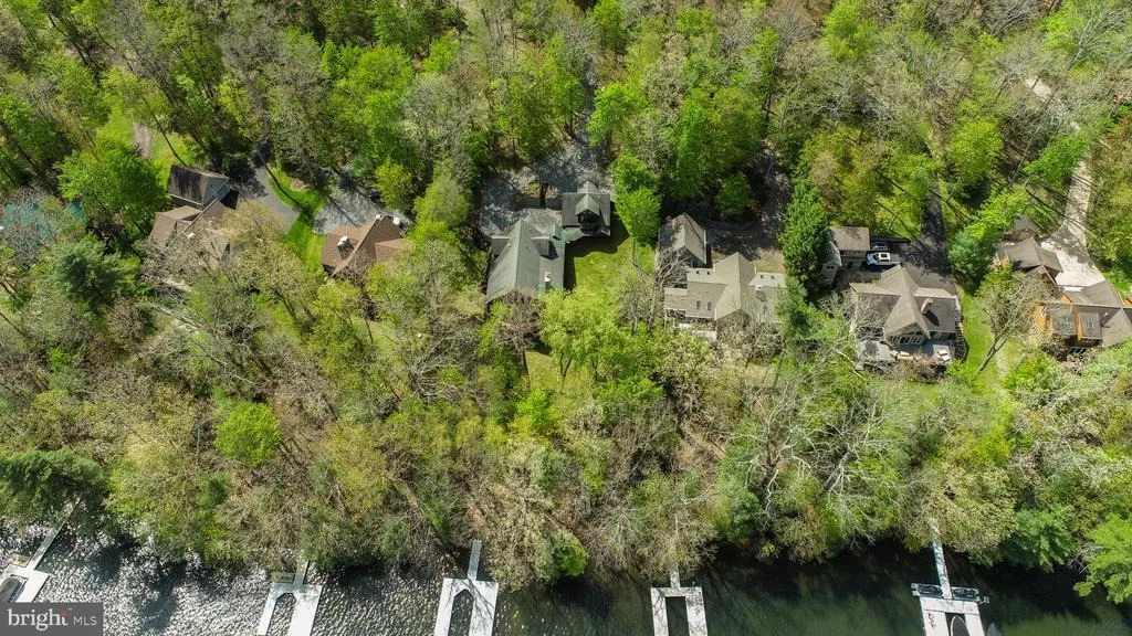 Photo of 42 RED OAK WAY