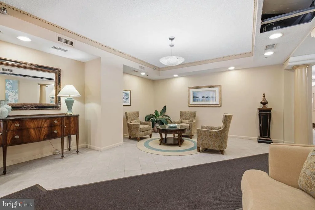 Photo of Unit 304 at 14805 PENNFIELD CIRCLE
