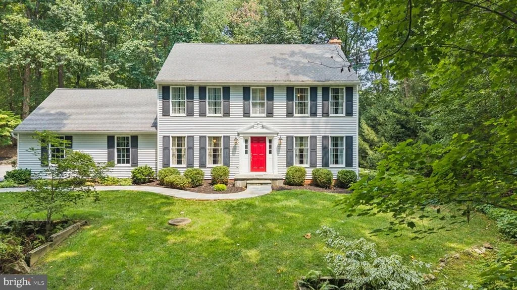 Photo of 1012 OLD BARN ROAD