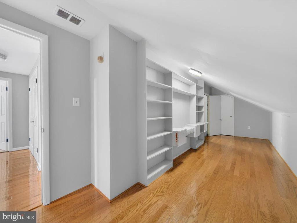 Photo of 2702 SPINDLE LANE