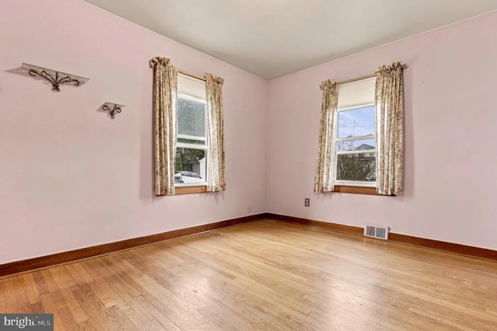 Photo of 313 ADAM ROAD
