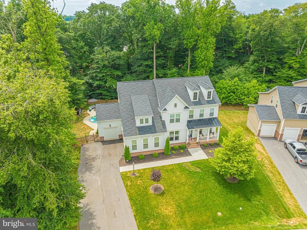 Photo of 6436 DRESDEN PLACE
