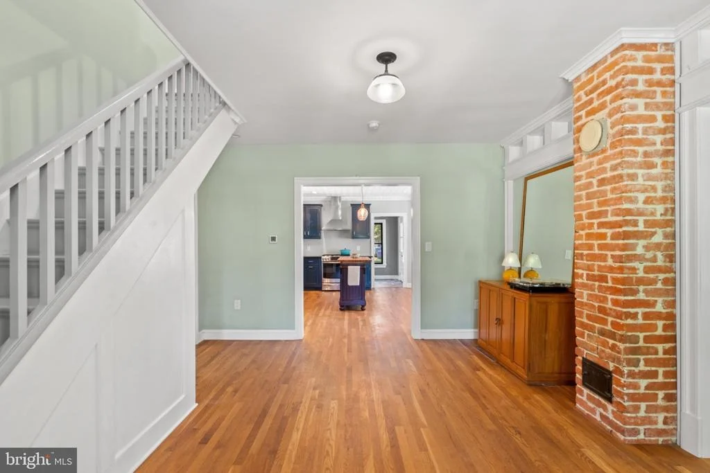 Photo of 4730 BICKNELL ROAD