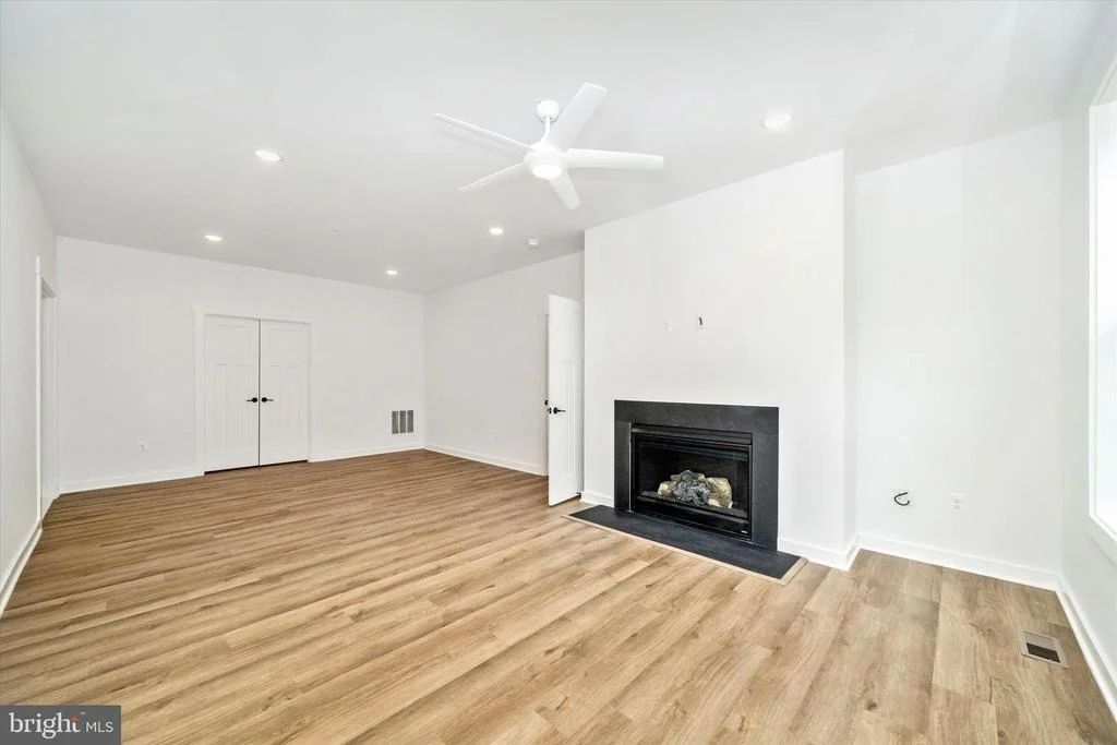 Photo of 7176 MEADOWBROOKE DRIVE