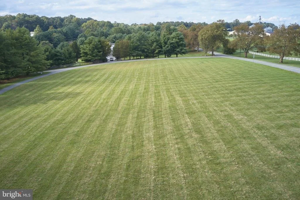 Photo of 7444 DAMASCUS ROAD