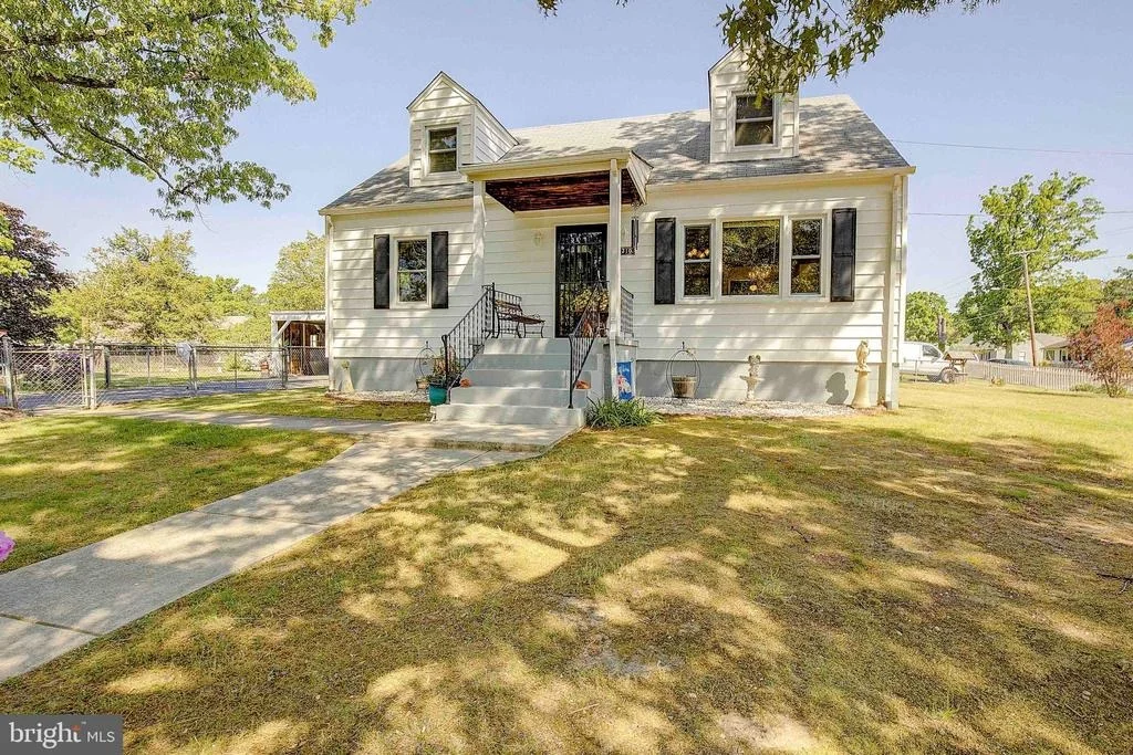 Photo of 7310 MILLIGAN LANE