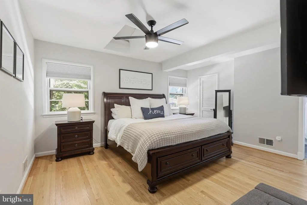 Photo of 6250 DIAMOND DRIVE