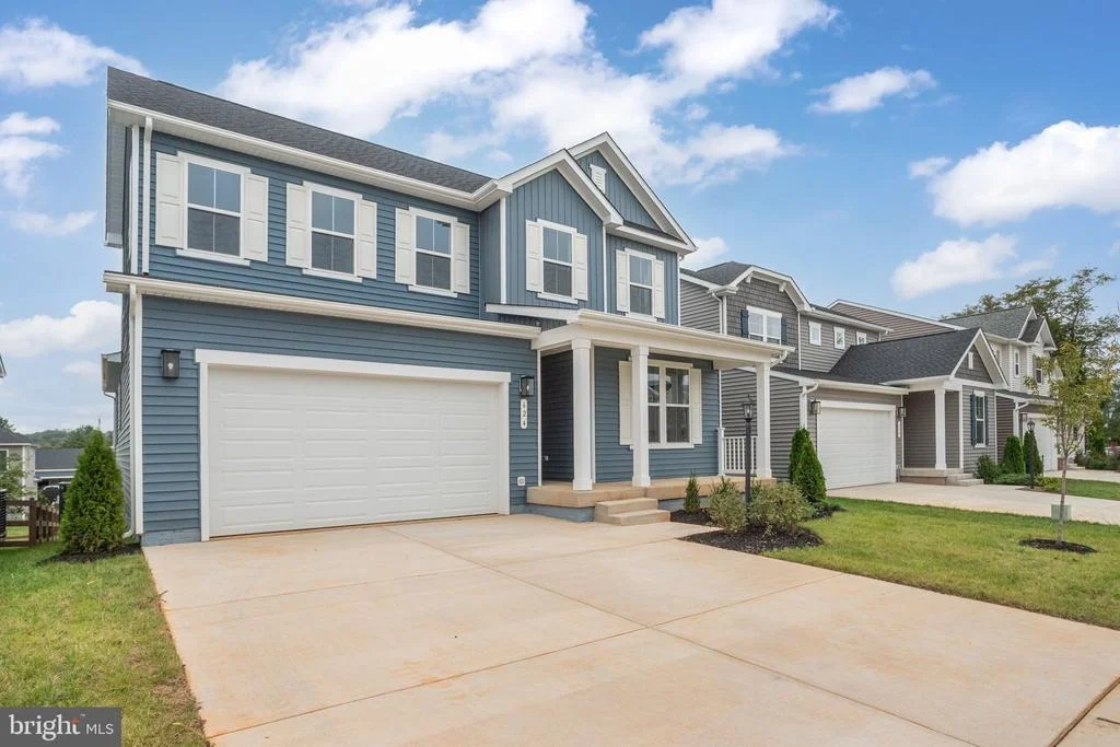 Photo of 624 CLOVER LANE
