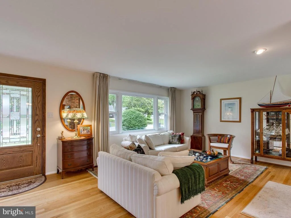Photo of 7919 JANSEN DRIVE
