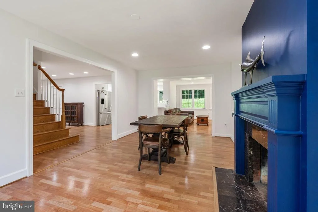 Photo of 10418 ADEL ROAD