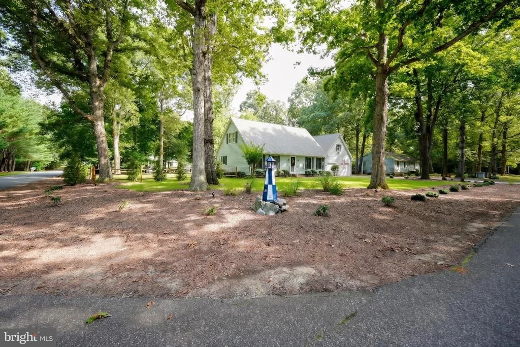 Photo of 101 OAK LANE