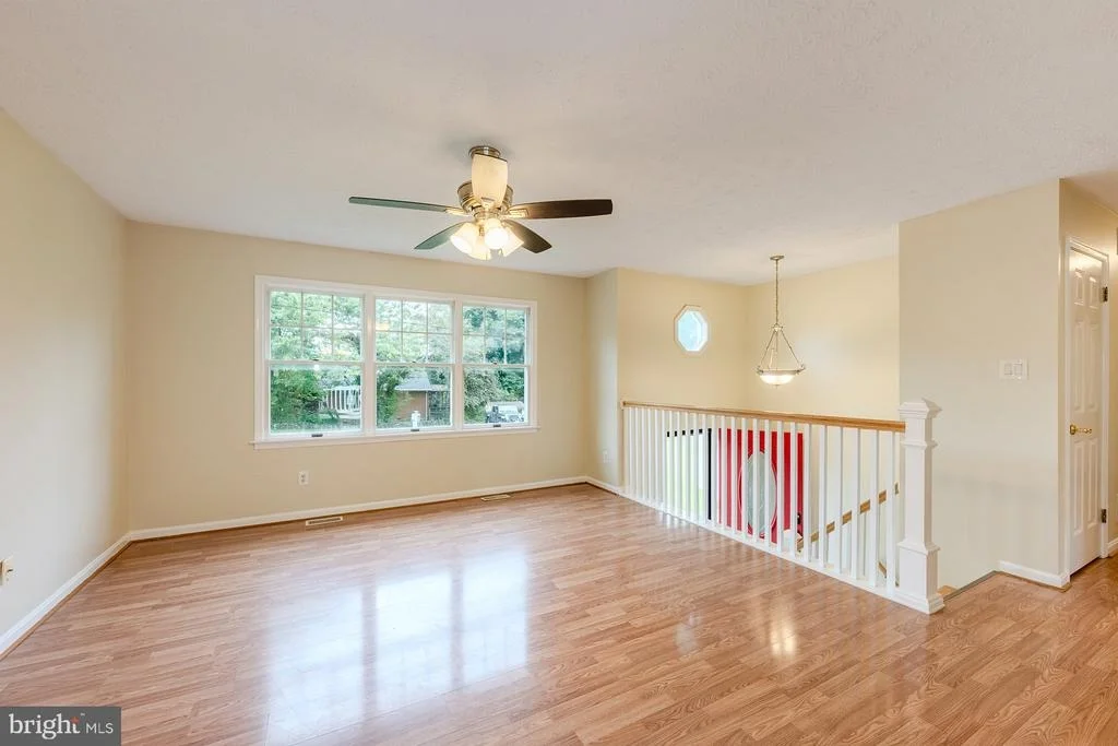 Photo of 857 BIFROST WAY