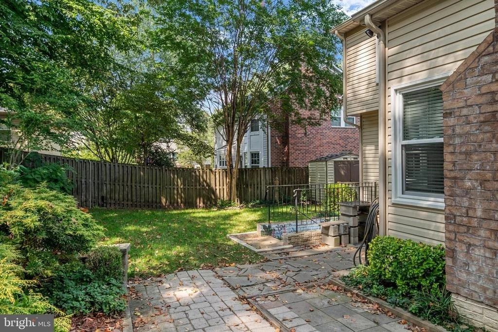 Photo of 2113 CROSSGATE DRIVE