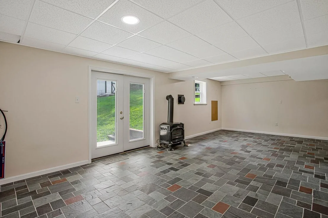 Photo of 8070 NURSERY ROAD