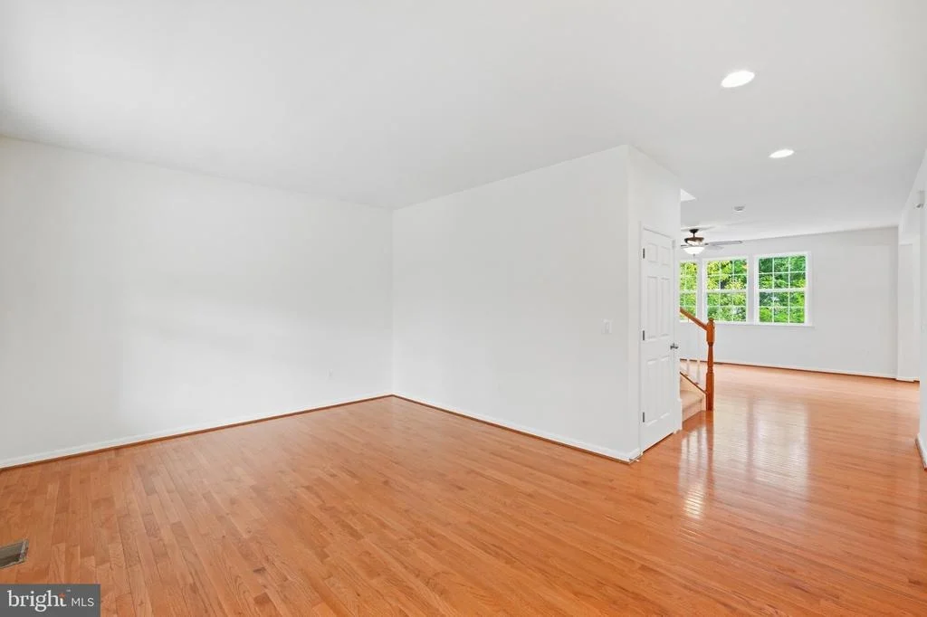 Photo of 18213 JILLIAN LANE