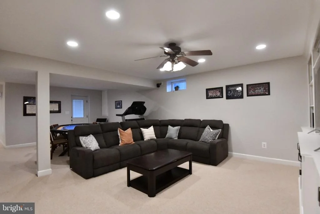 Photo of 8100 LANDFALL COURT