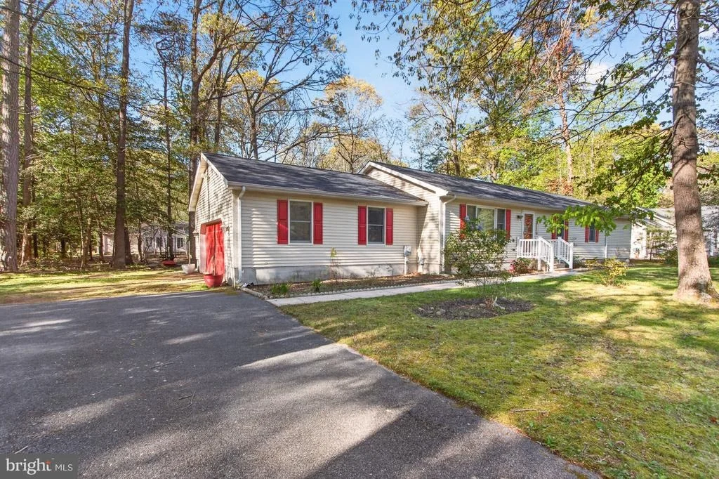 Photo of 116 RED CEDAR DRIVE