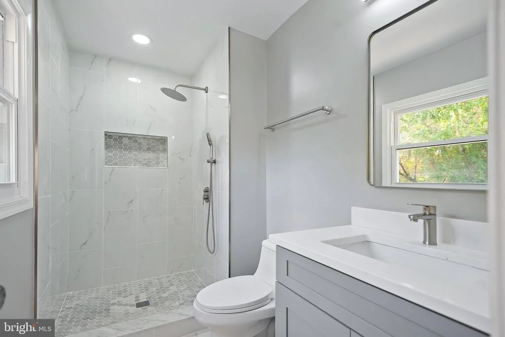 Photo of 823 MALIBU DRIVE