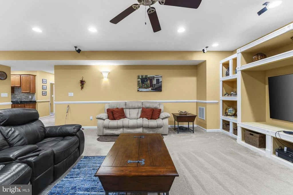 Photo of 5777 WATERLOO BRIDGE CIRCLE