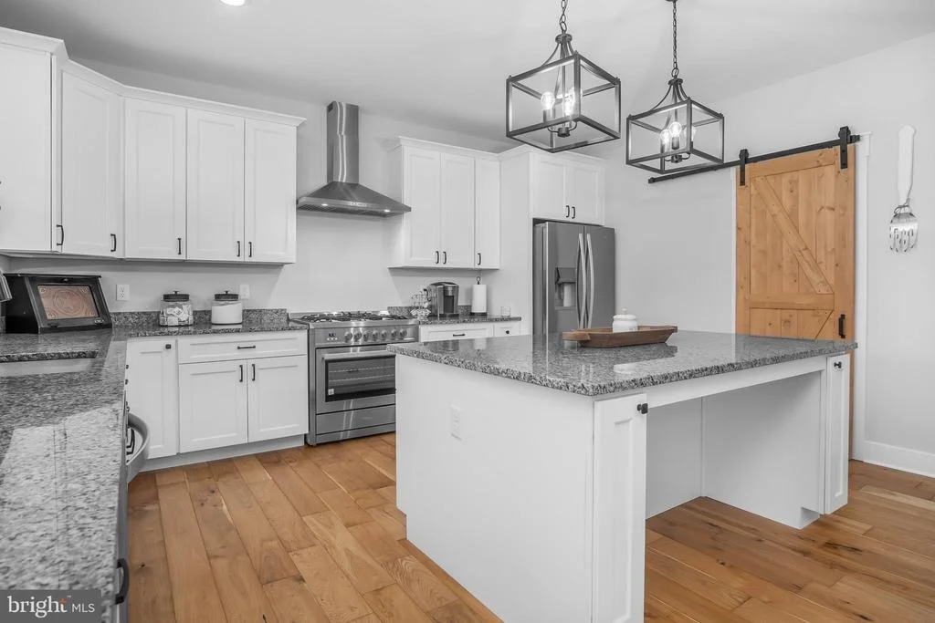 Photo of 119 VARICK TRAIL