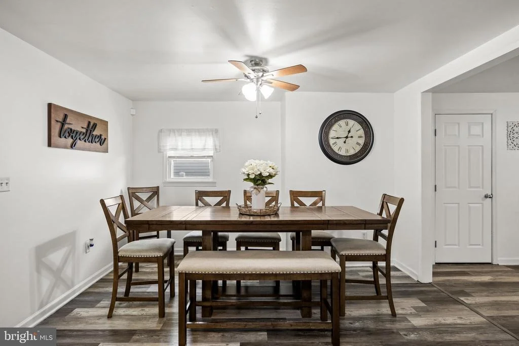Photo of 155 W HAMPTON STREET