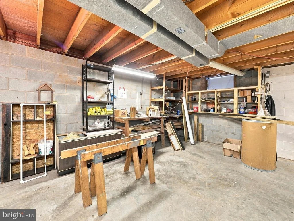 Photo of 17811 BURNSIDE AVENUE