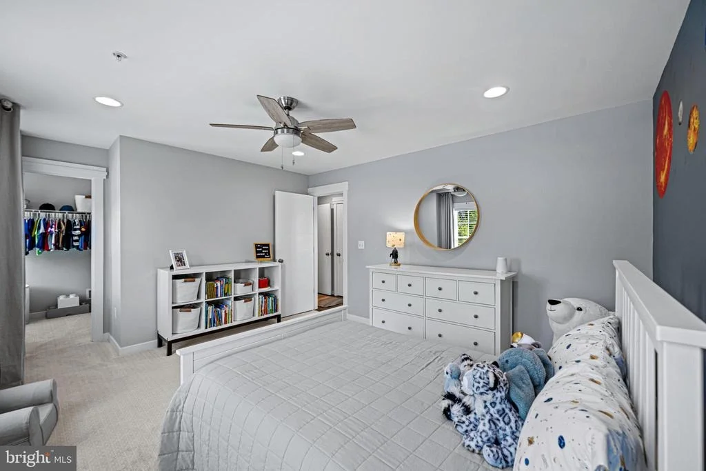 Photo of 2419 MACALLISTER LANE
