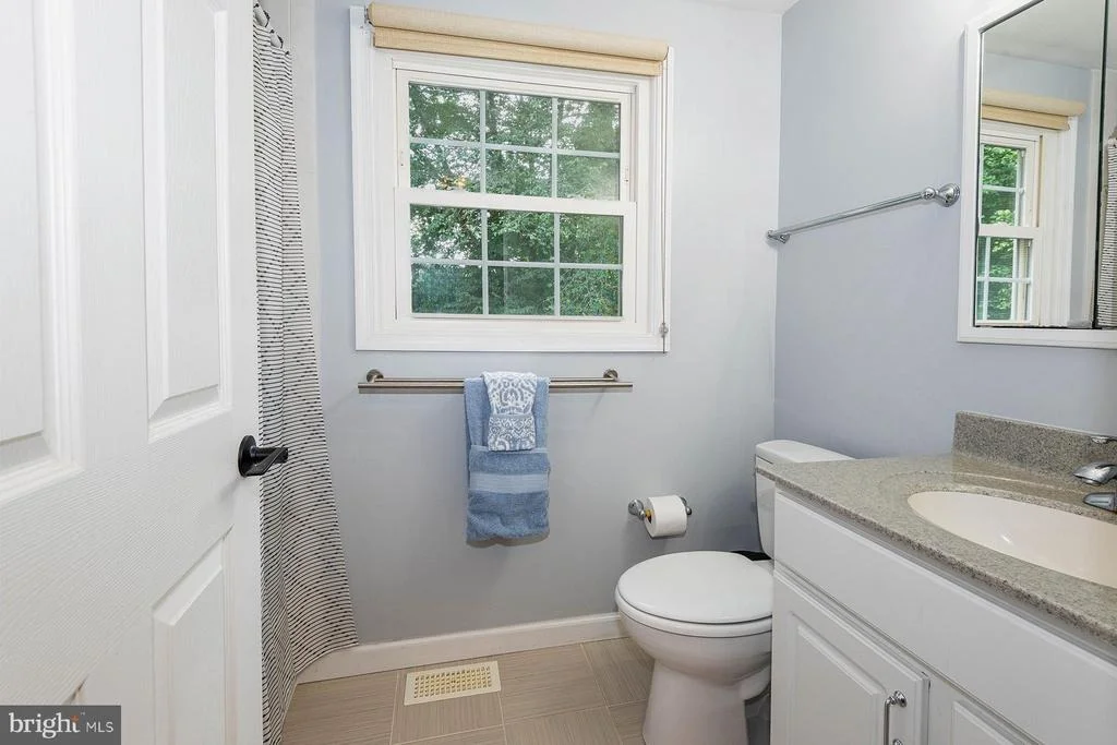 Photo of 1788 READING STREET