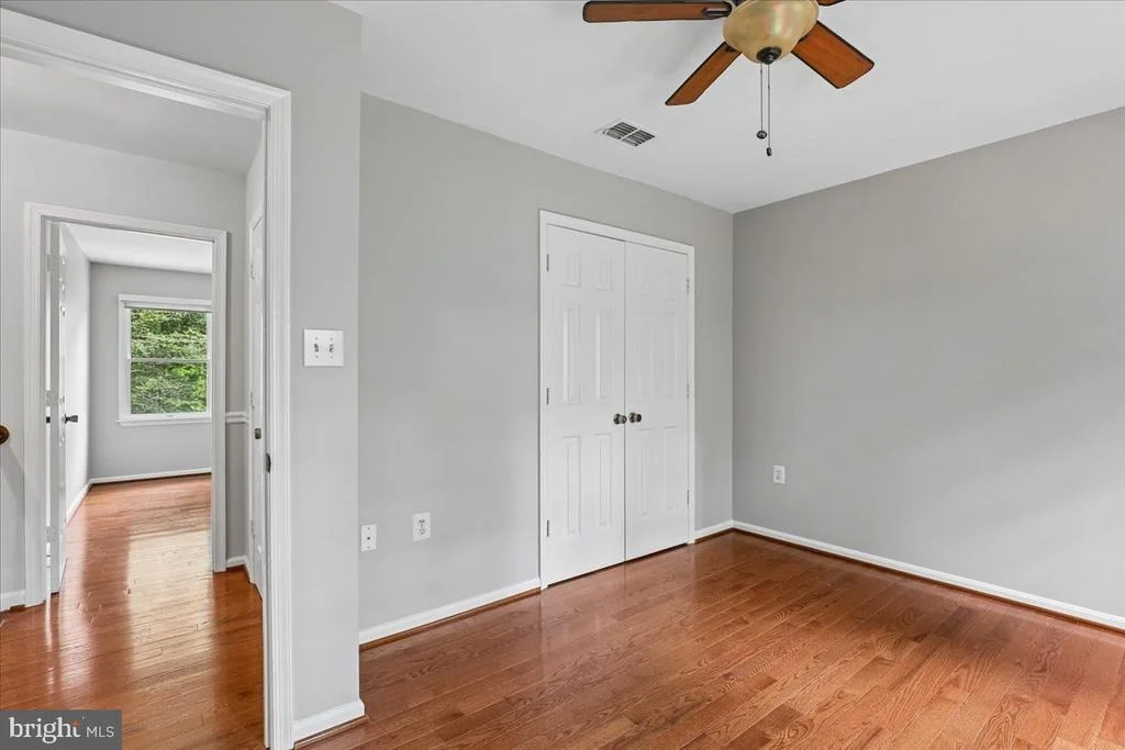 Photo of 8253 HONEYSUCKLE ROAD