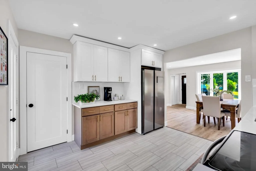 Photo of 103 CARVER DRIVE