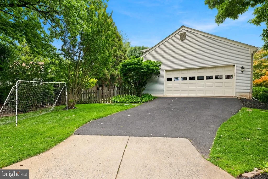 Photo of 3219 GRASSMERE COURT