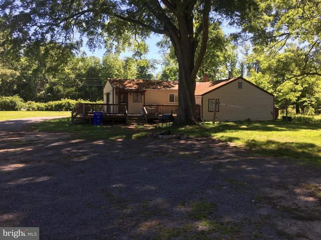 Photo of 1545 MARSHALL HALL ROAD