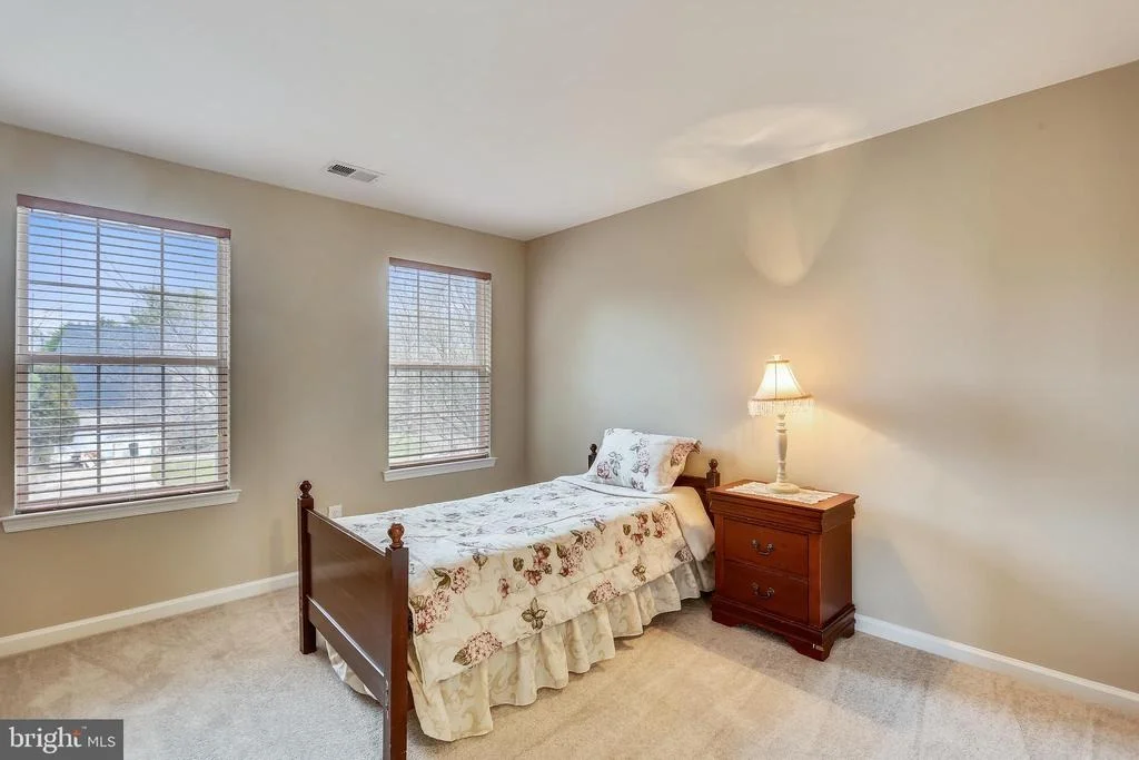 Photo of 8203 STRINGFELLOW PLACE