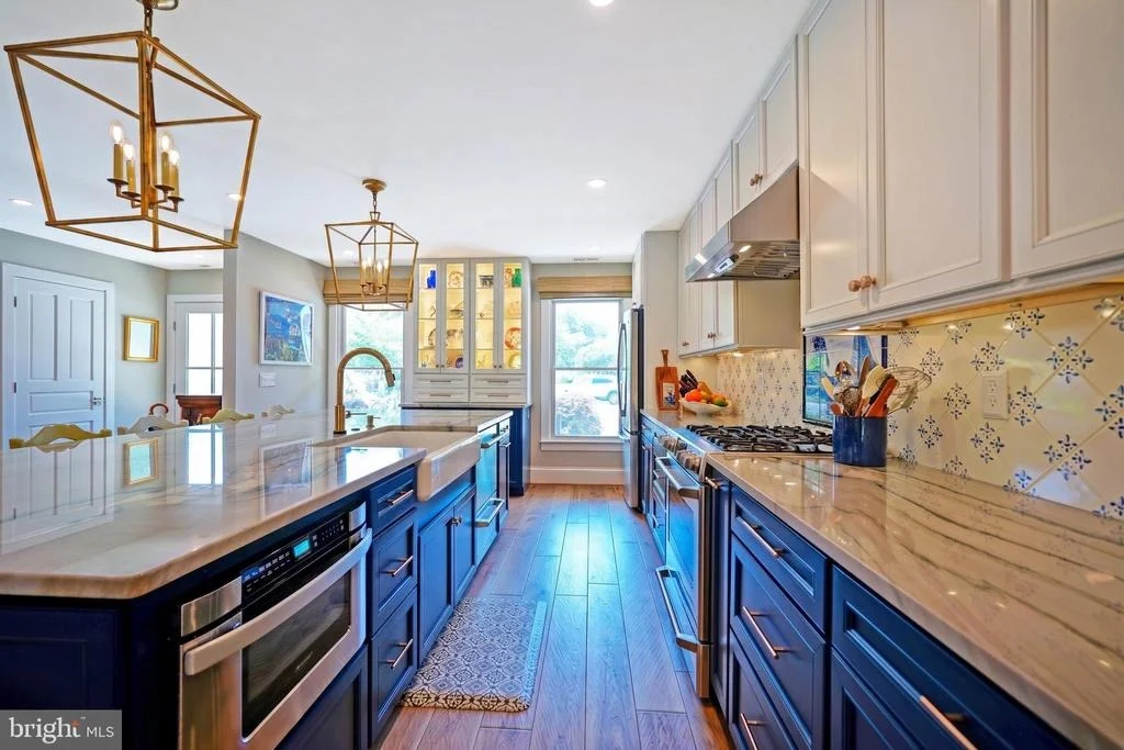 Photo of 312 BURTON AVENUE