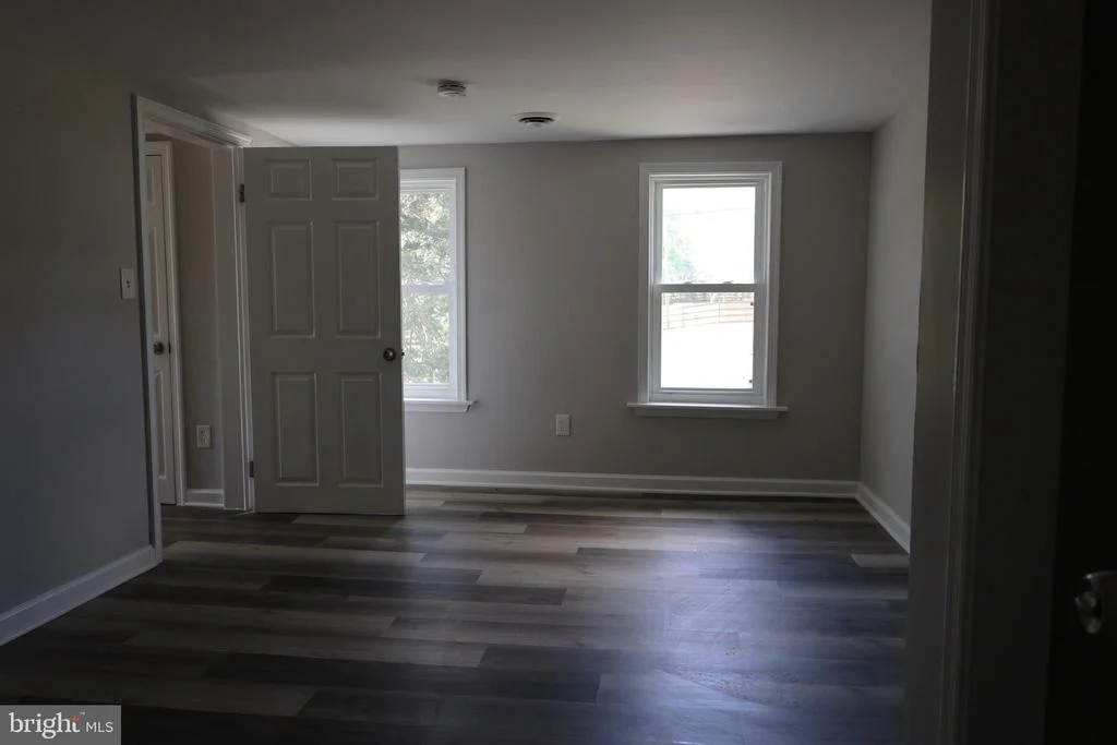 Photo of 6213 APPLETOWN ROAD