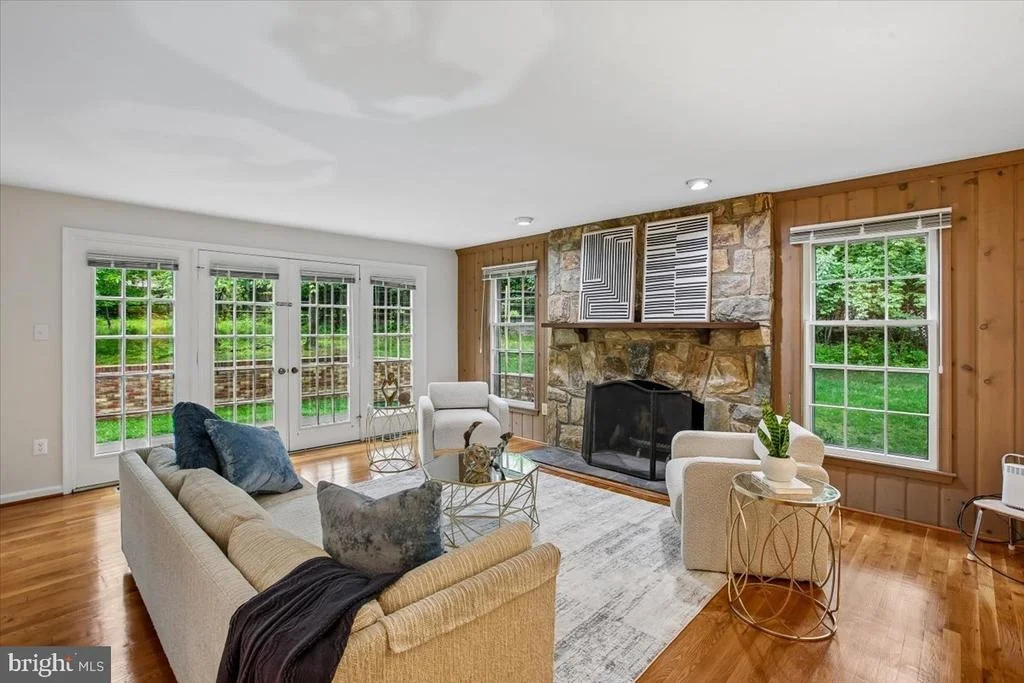 Photo of 9208 FALL RIVER LANE