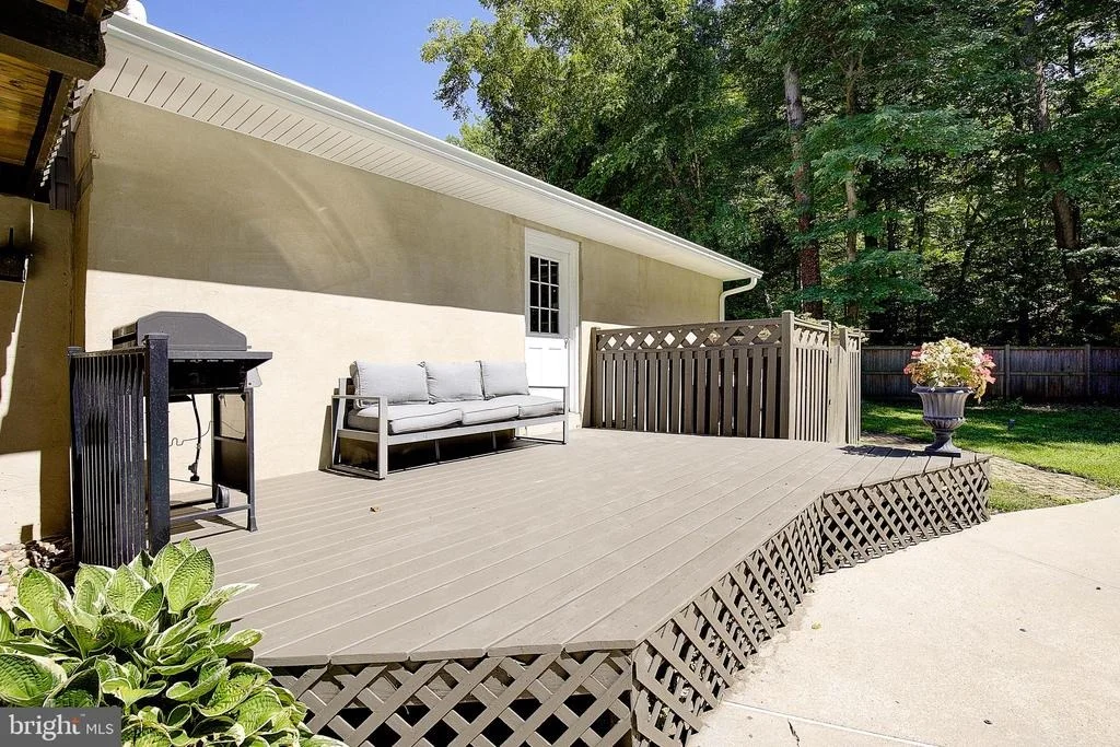 Photo of 2190 HALLMARK COURT
