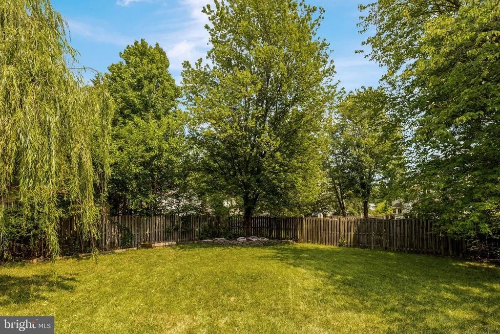 Photo of 1502 SNOWFLAKE COURT