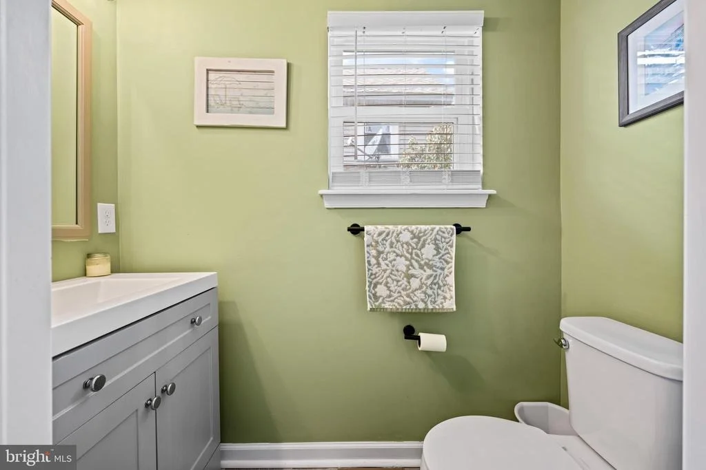 Photo of 215 BOULEVARD AVENUE