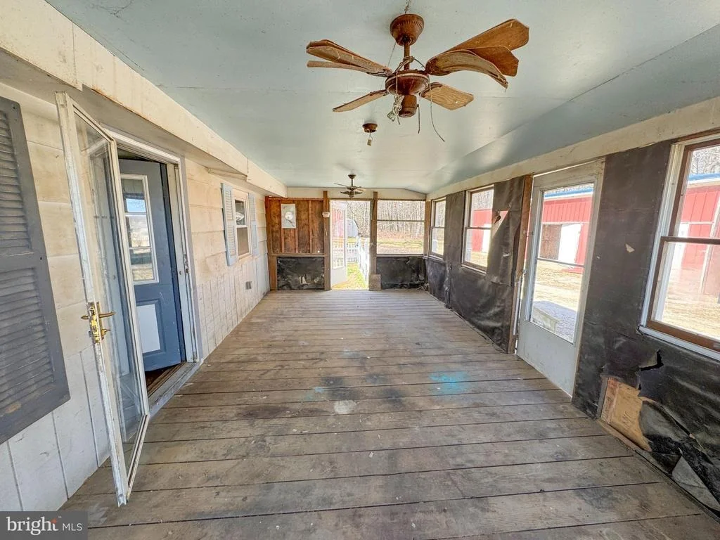 Photo of 9810 CORKELL ROAD