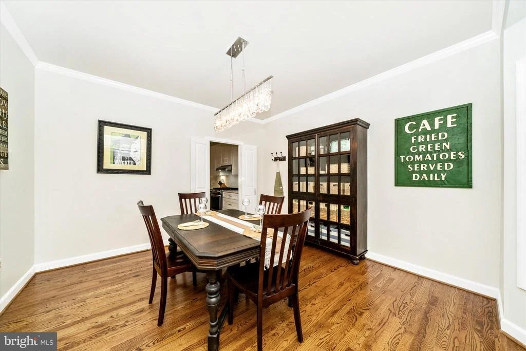 Photo of 2447 MERCHANT STREET